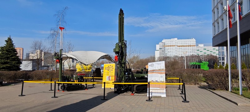 Буровая установка 